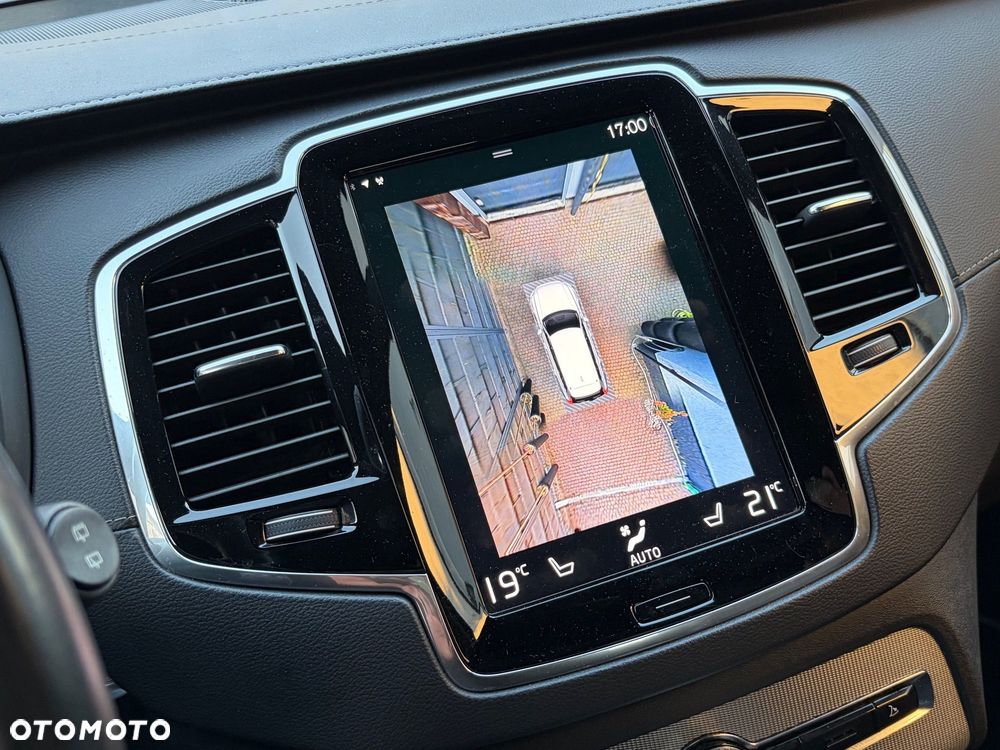 Volvo XC 90 - 39