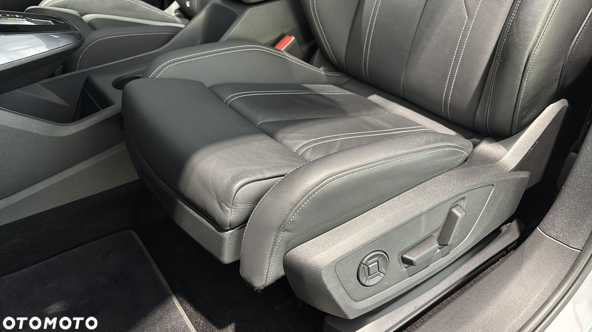 Audi Q4 e-tron 45 82kWh Quattro Advanced - 12