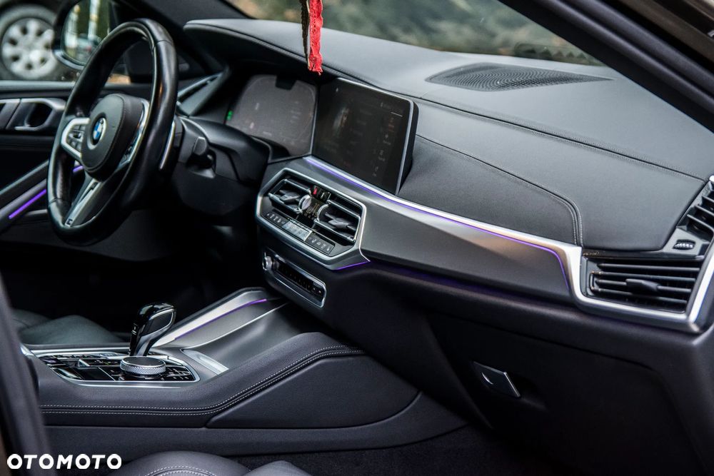 BMW X6 - 28