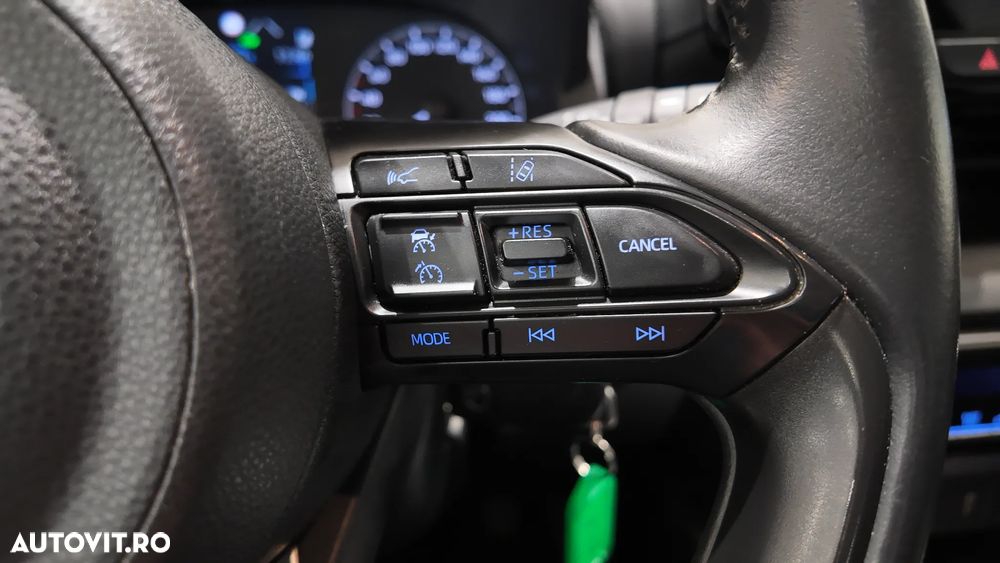 Toyota Yaris 1.5 VVT-i Business Edition - 24