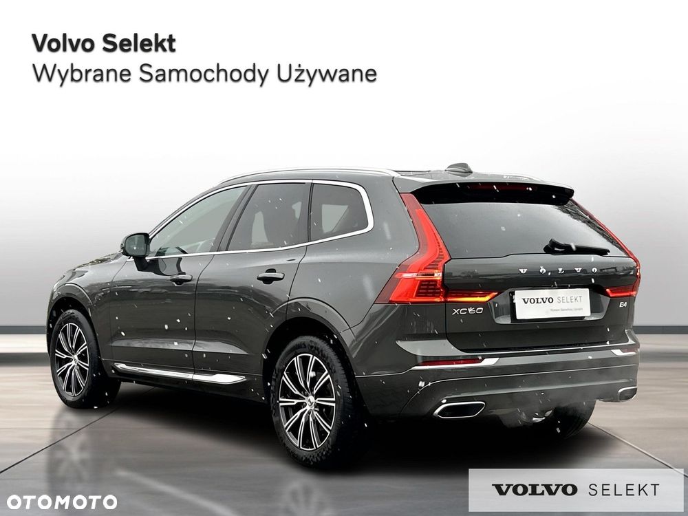 Volvo XC 60 - 4