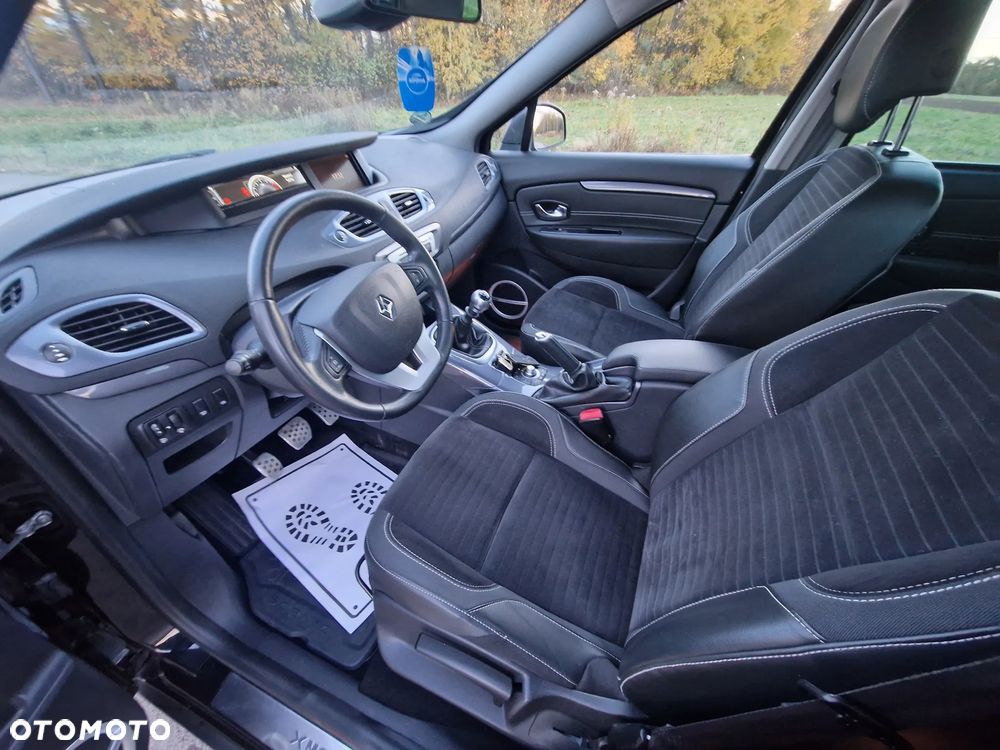 Renault Scenic Xmod 1.5 dCi Bose EDition - 16