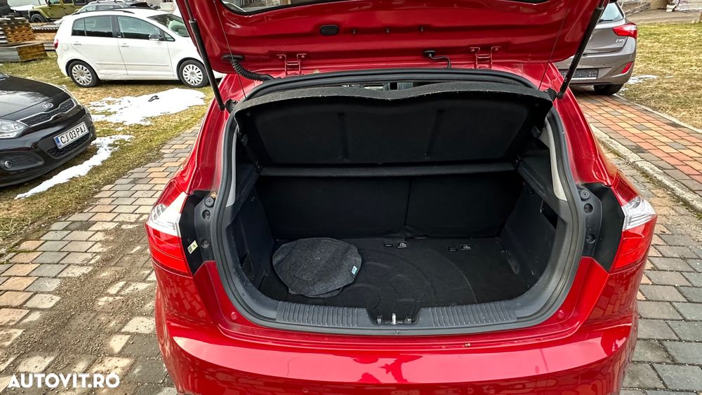 Kia Rio 1.1 CRDI Dream-Team Edition - 13