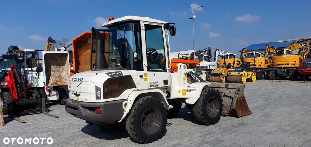 Volvo L30G - 7