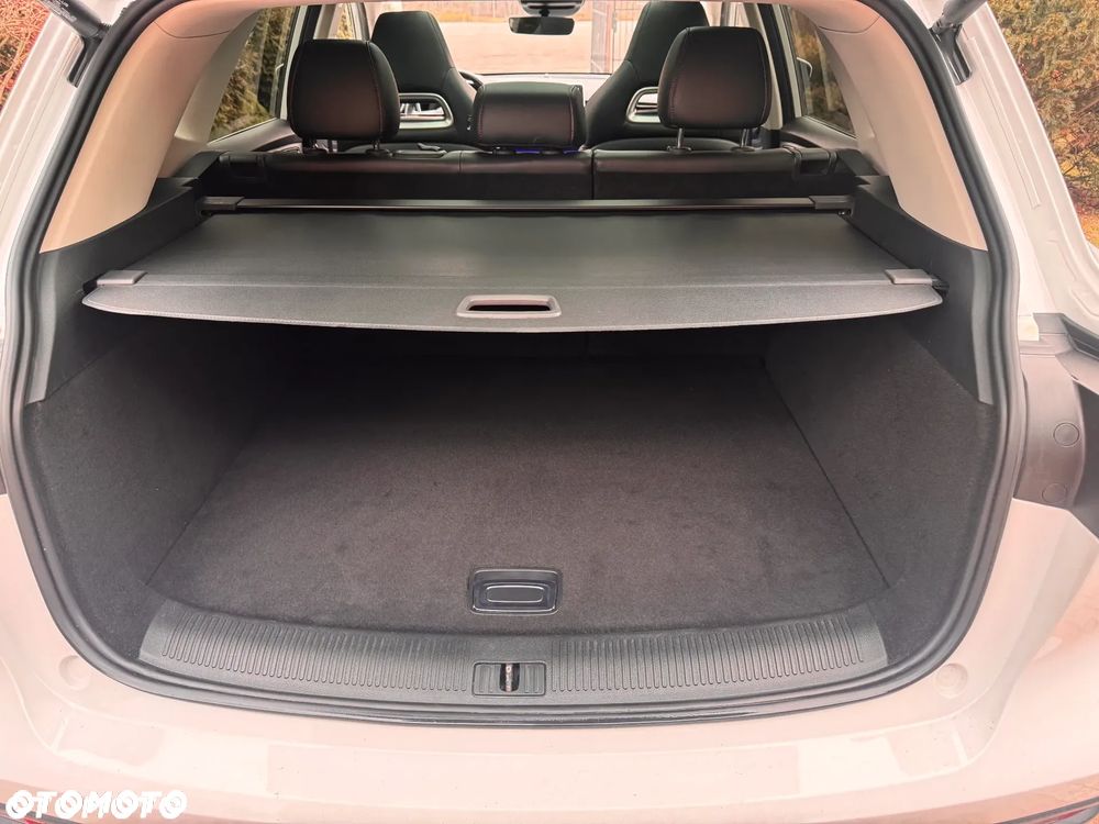 MG HS PHEV Luxury - 25