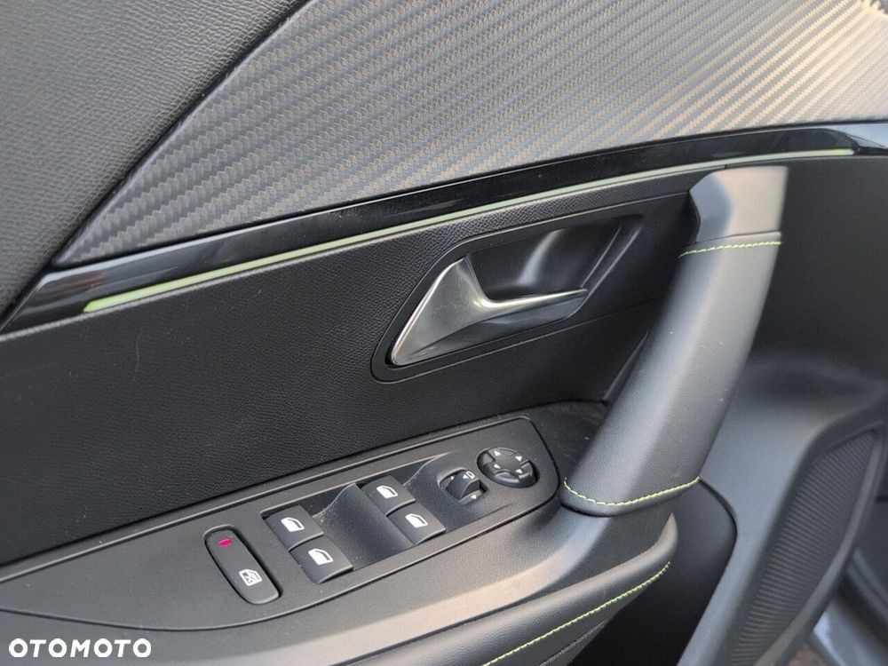 Peugeot 2008 1.2 PureTech GT S&S EAT8 - 15