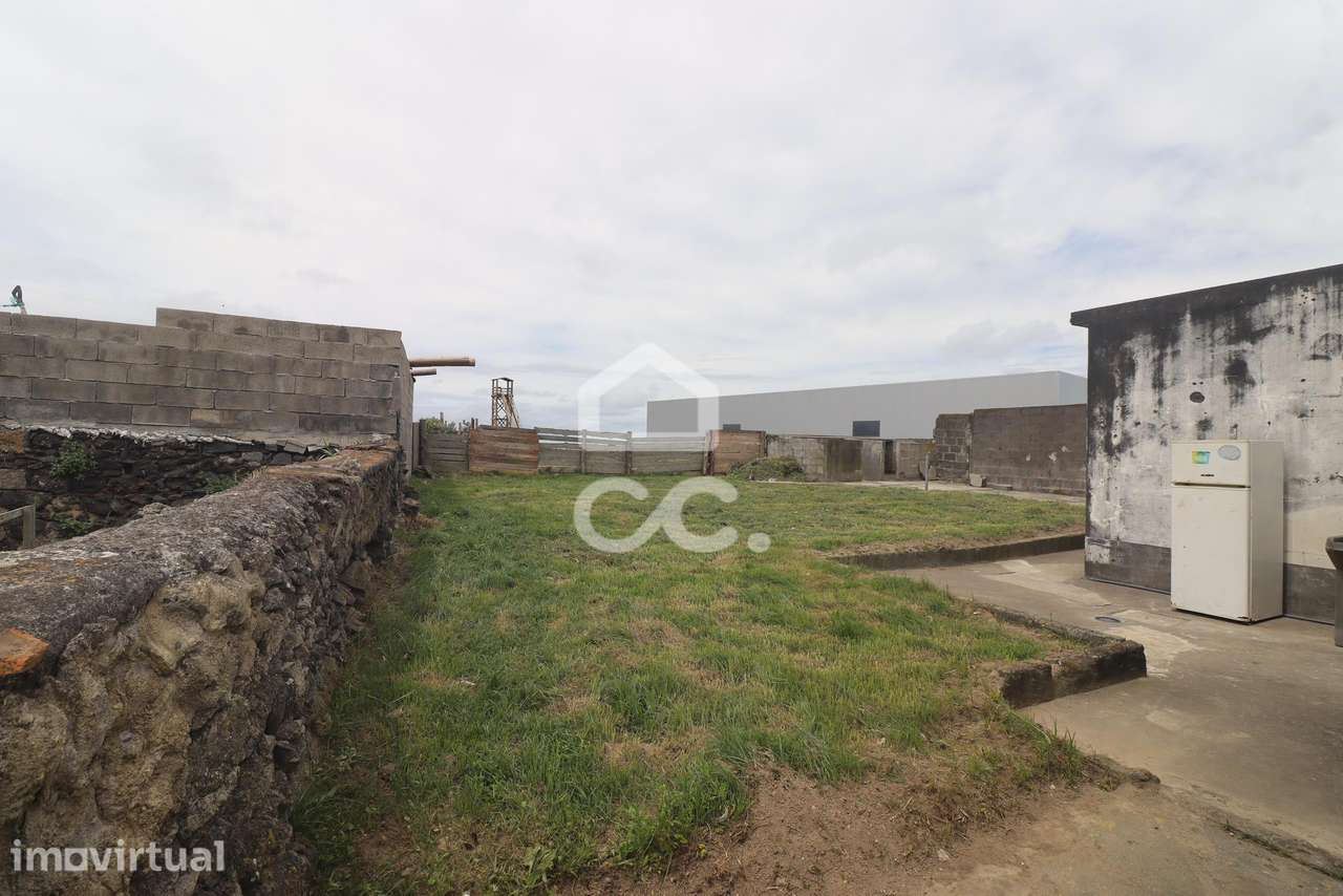 Moradia com 3 Quartos - Fenais da Ajuda - Ribeira Grande - Grande imagem: 3/14