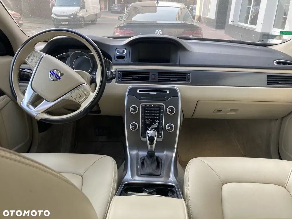 Volvo XC 70 D4 AWD Summum - 6
