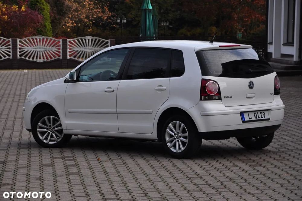 Volkswagen Polo 1.4 Comfortline - 2