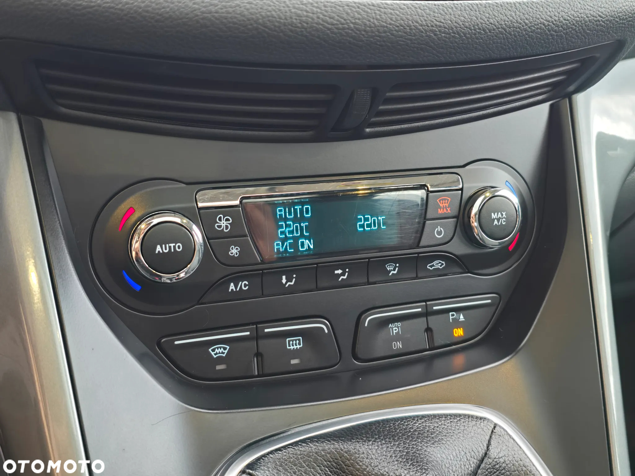 Ford C-MAX 2.0 TDCi Titanium - 32