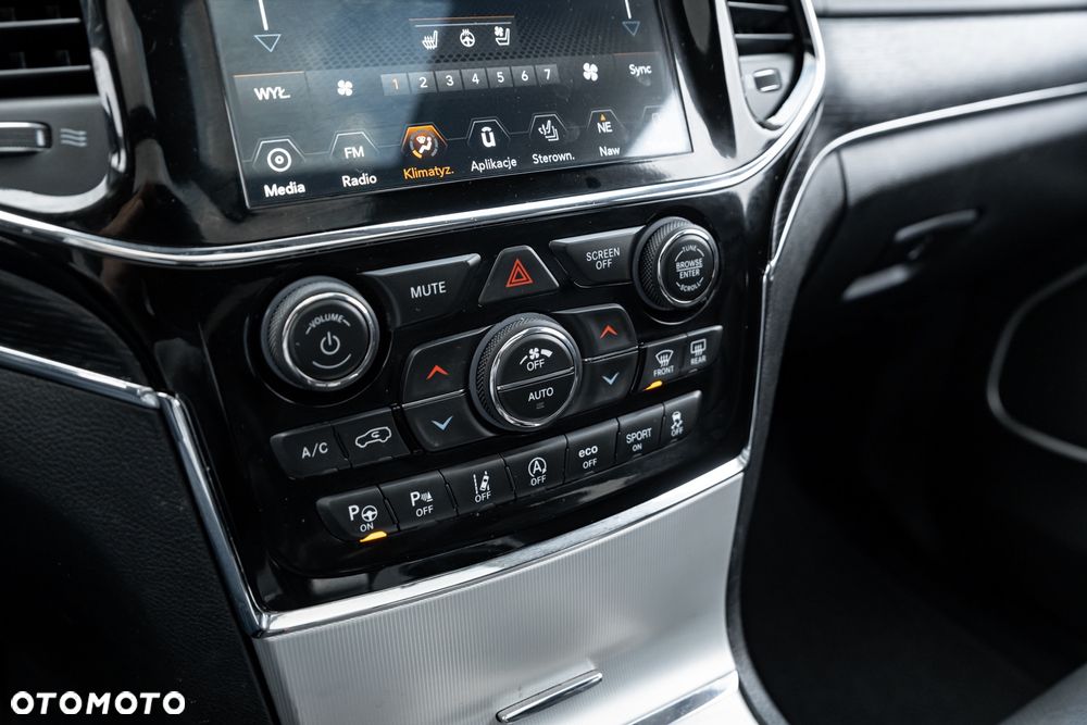 Jeep Grand Cherokee 3.0 CRD Summit - 33