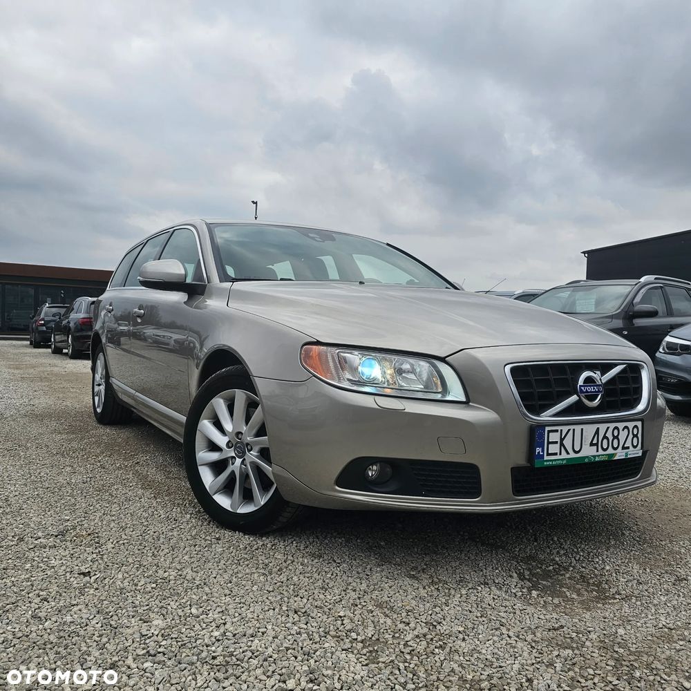 Volvo V70 - 1