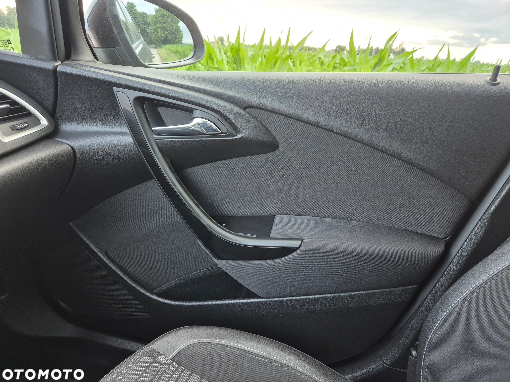 Opel Astra 1.4 Turbo Color Edition - 21