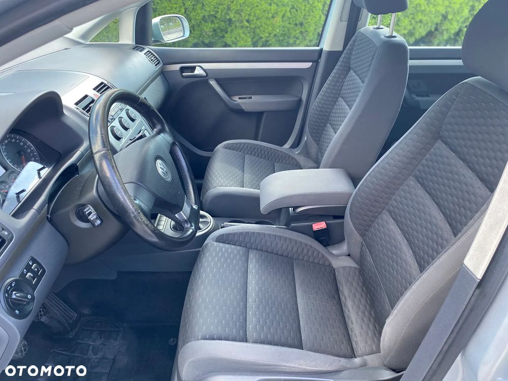 Volkswagen Touran 1.6 Trendline - 9