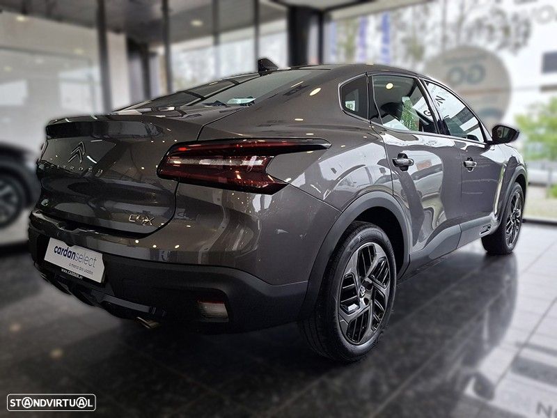 Citroën C4 X 1.2 PureTech Plus EAT8 - 4