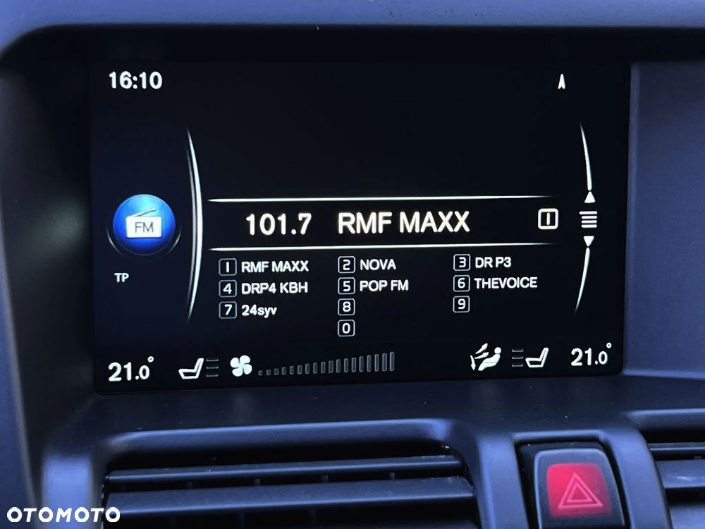 Volvo XC 60 D4 Momentum - 27