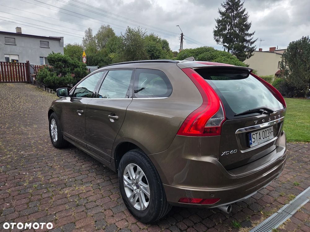 Volvo XC 60 D3 Drive-E Momentum - 6