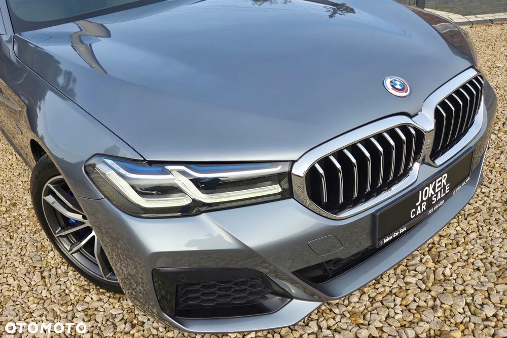 BMW Seria 5 520e M Sport sport - 11