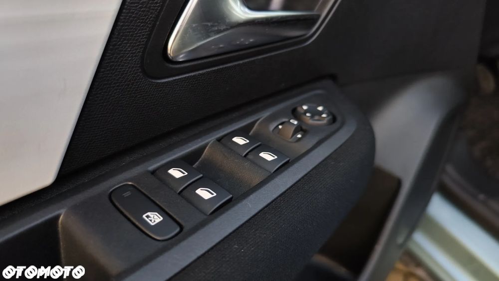 Citroën C4 1.2 PureTech Business Edition S&S - 29