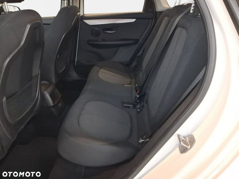 BMW Seria 2 - 11
