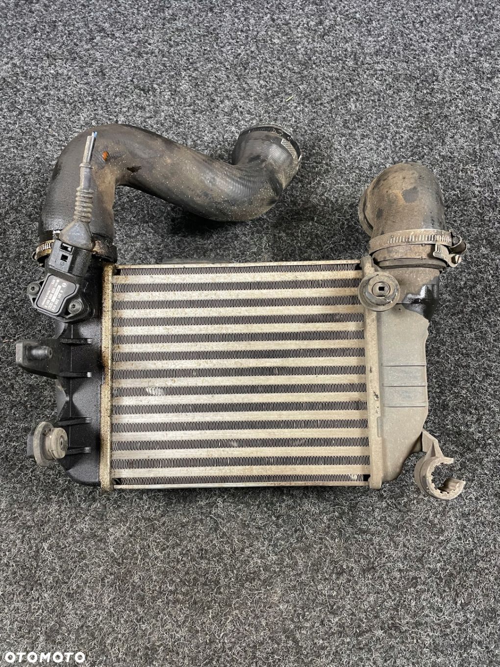 audi a4 b6 1.8t intercooler chłodnica powietrza zamiennik - 1