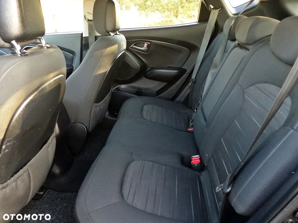 Hyundai ix35 1.7 CRDi 2WD blue Comfort - 21