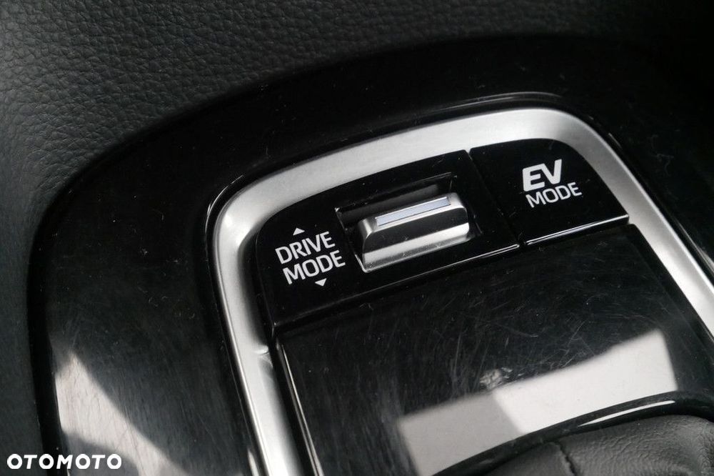 Toyota Corolla 1.8 Hybrid Comfort - 20