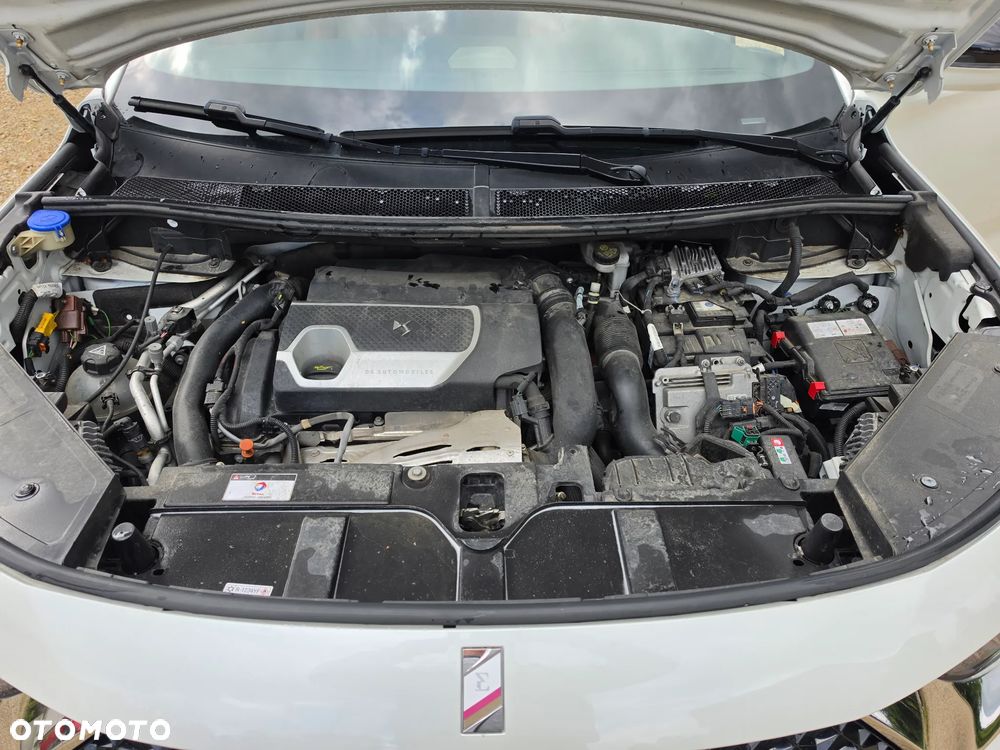 DS Automobiles DS 7 Crossback 1.6 E-Tense 4x4 Performance Line + - 31