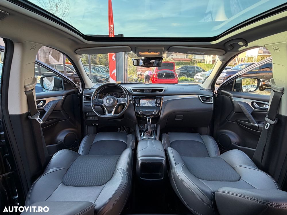 Nissan Qashqai 1.6 DCI Xtronic TEKNA+ - 20
