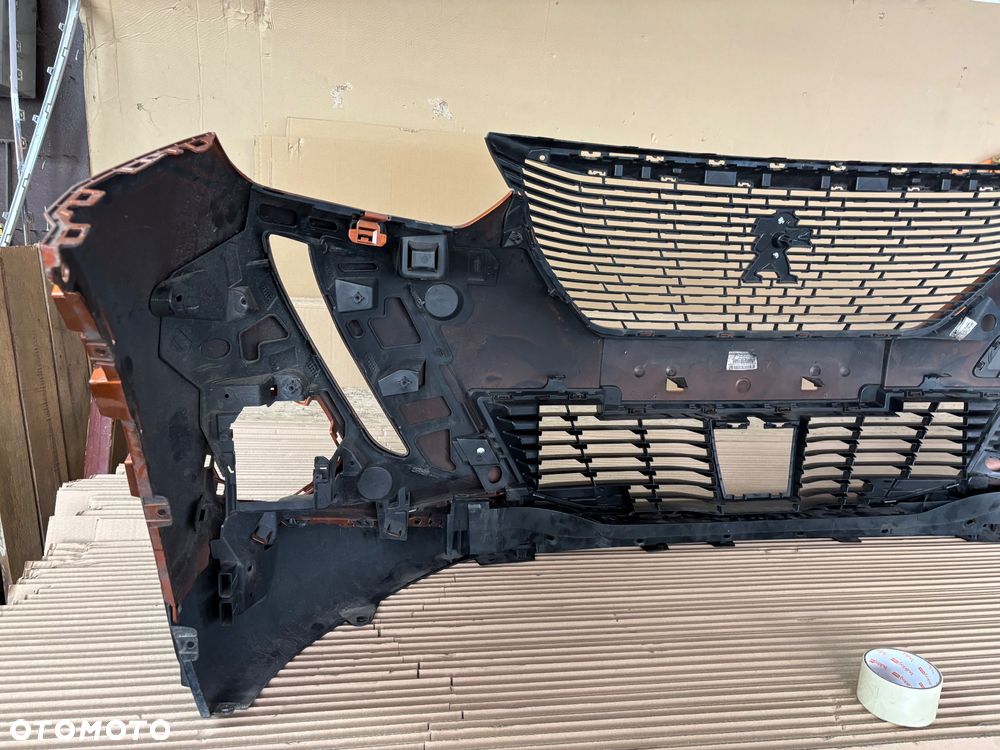 Peugeot 2008 II 2020- zderzak przedni - 7