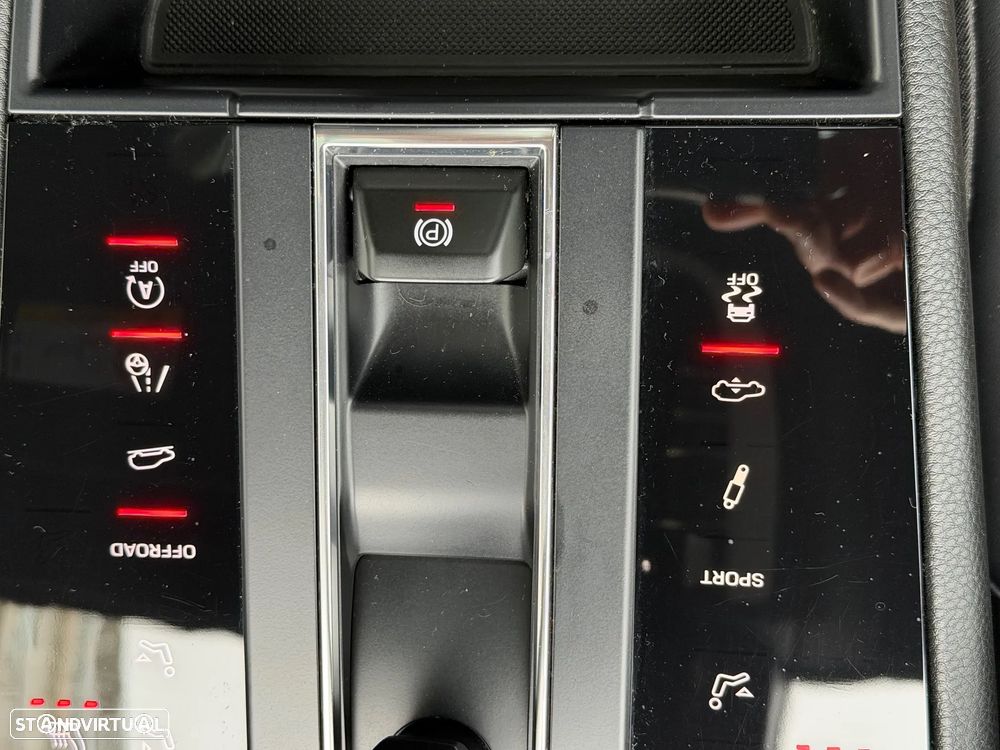 Porsche Macan Standard - 12