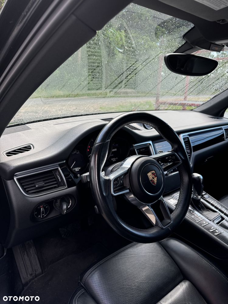 Porsche Macan S - 7