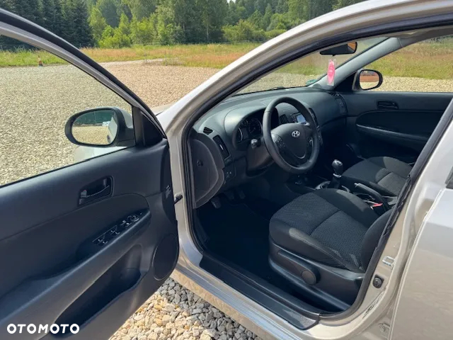 Hyundai i30 - 19