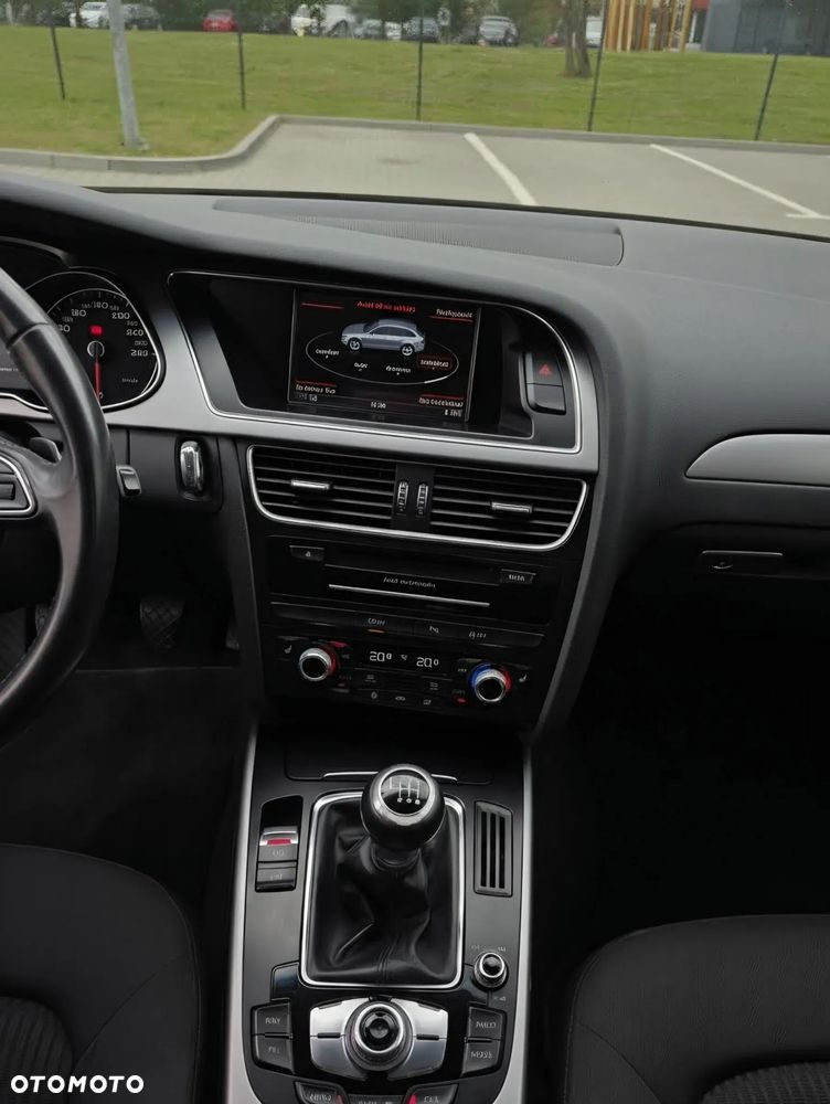 Audi A4 Avant 2.0 TDI - 6