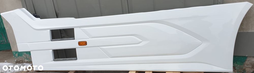 SPOILERY MIEDZYOSIOWE ZABUDOWA MIĘDZYOSIOWA DAF XF XG XG+ Prawa i Lewa 2292784 i 2292962 - 1