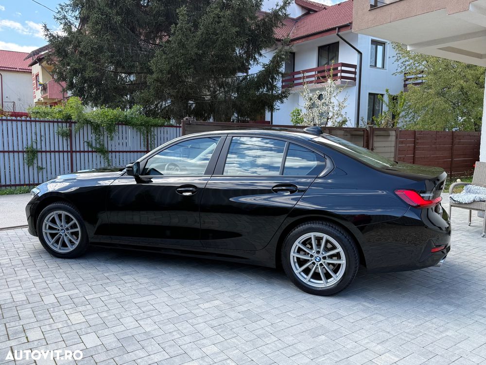 BMW Seria 3 320d xDrive AT MHEV - 11