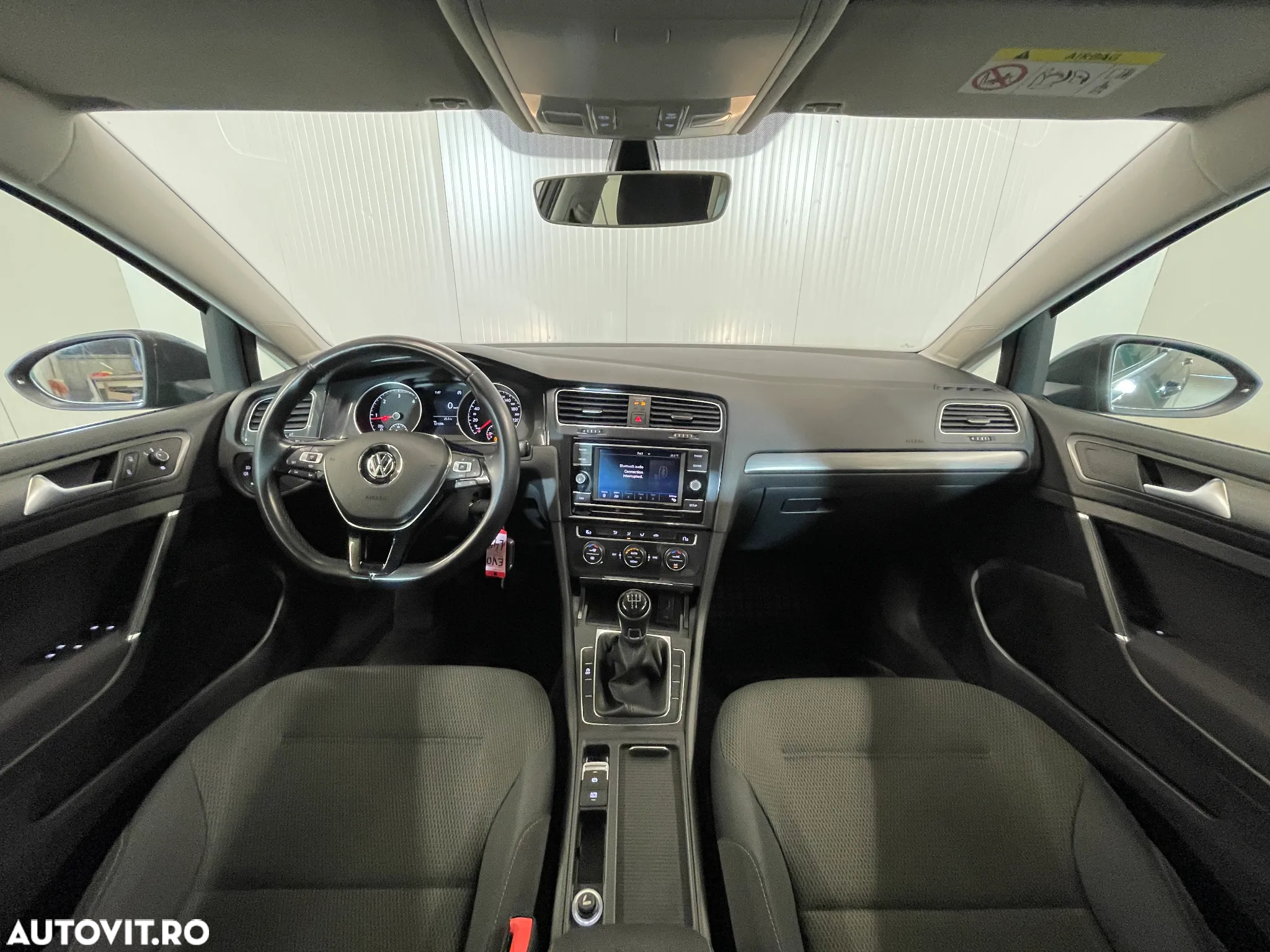 Volkswagen Golf 1.6 TDI Comfortline - 7