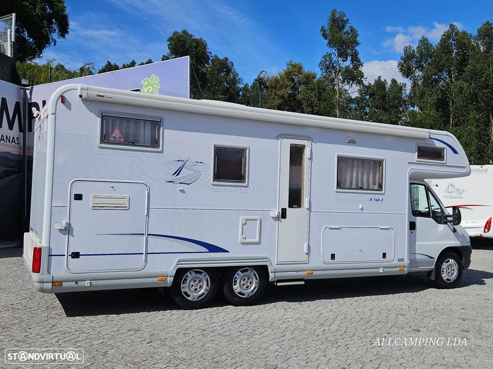 Burstner A-Modell A748-2 CAMA TRANSVERSAL - 10