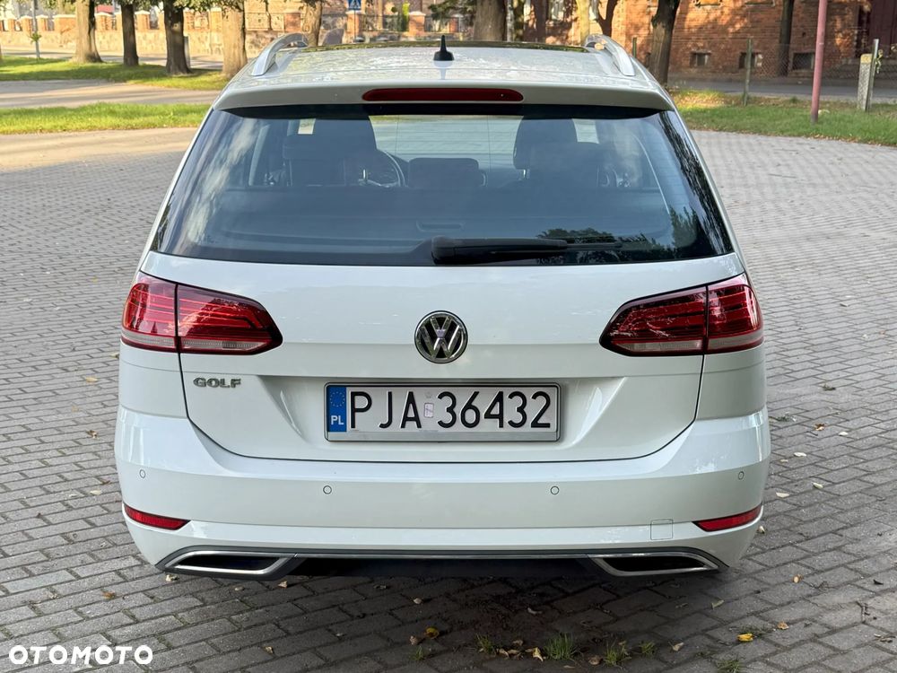 Volkswagen Golf - 3