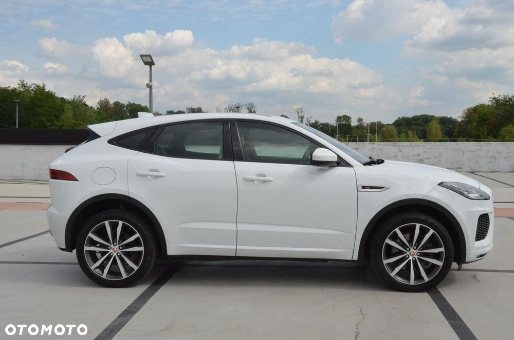 Jaguar E-Pace 2.0 i4P AWD R-Dynamic SE - 9