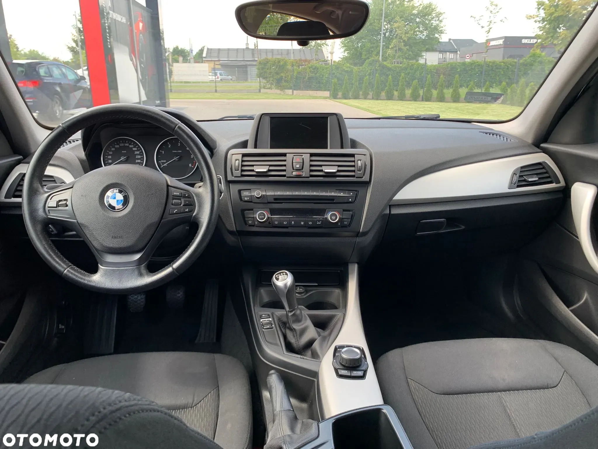 BMW Seria 1 118d - 5