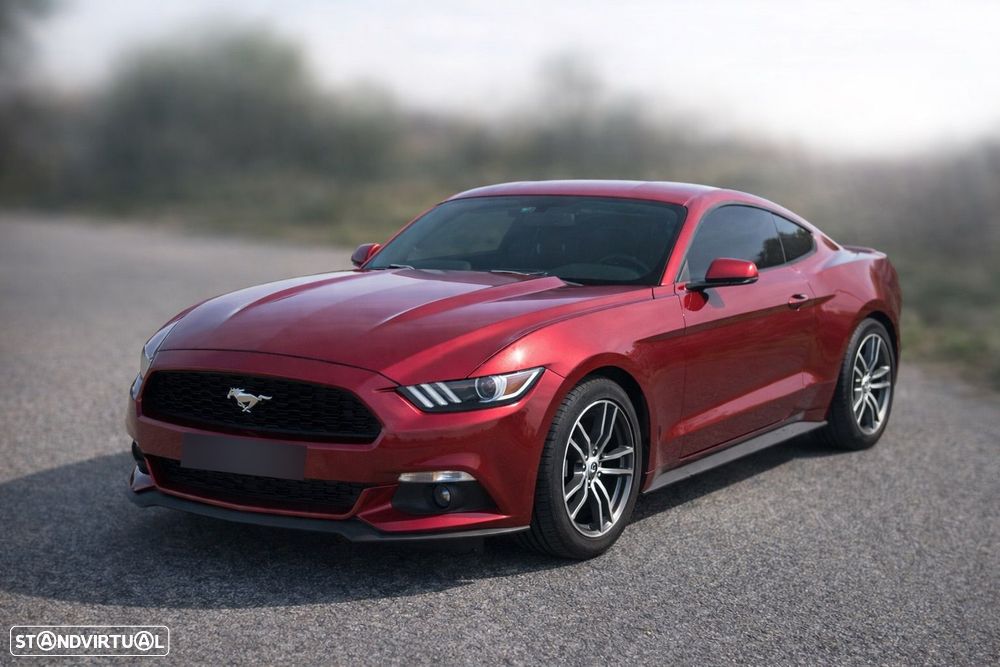 Ford Mustang 2.3 Eco Boost Aut. - 3