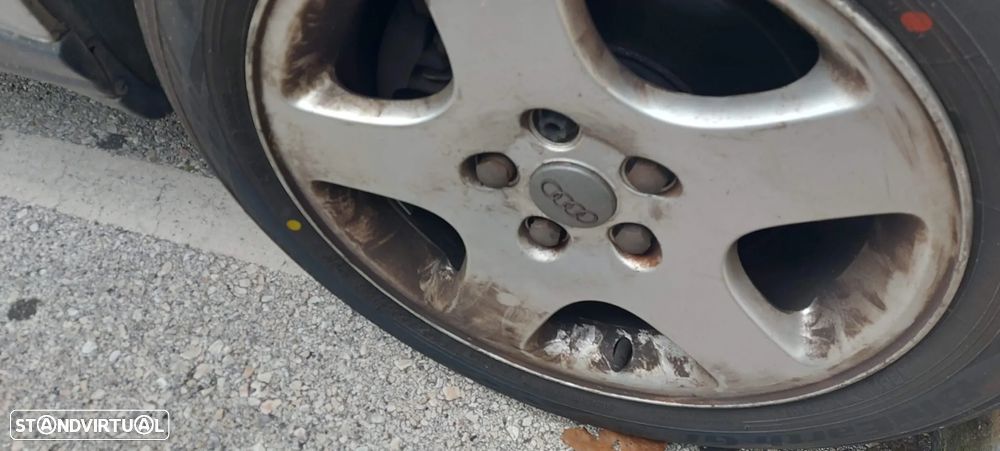 Audi A4 Avant 1.9 TDI Sport EC - 11