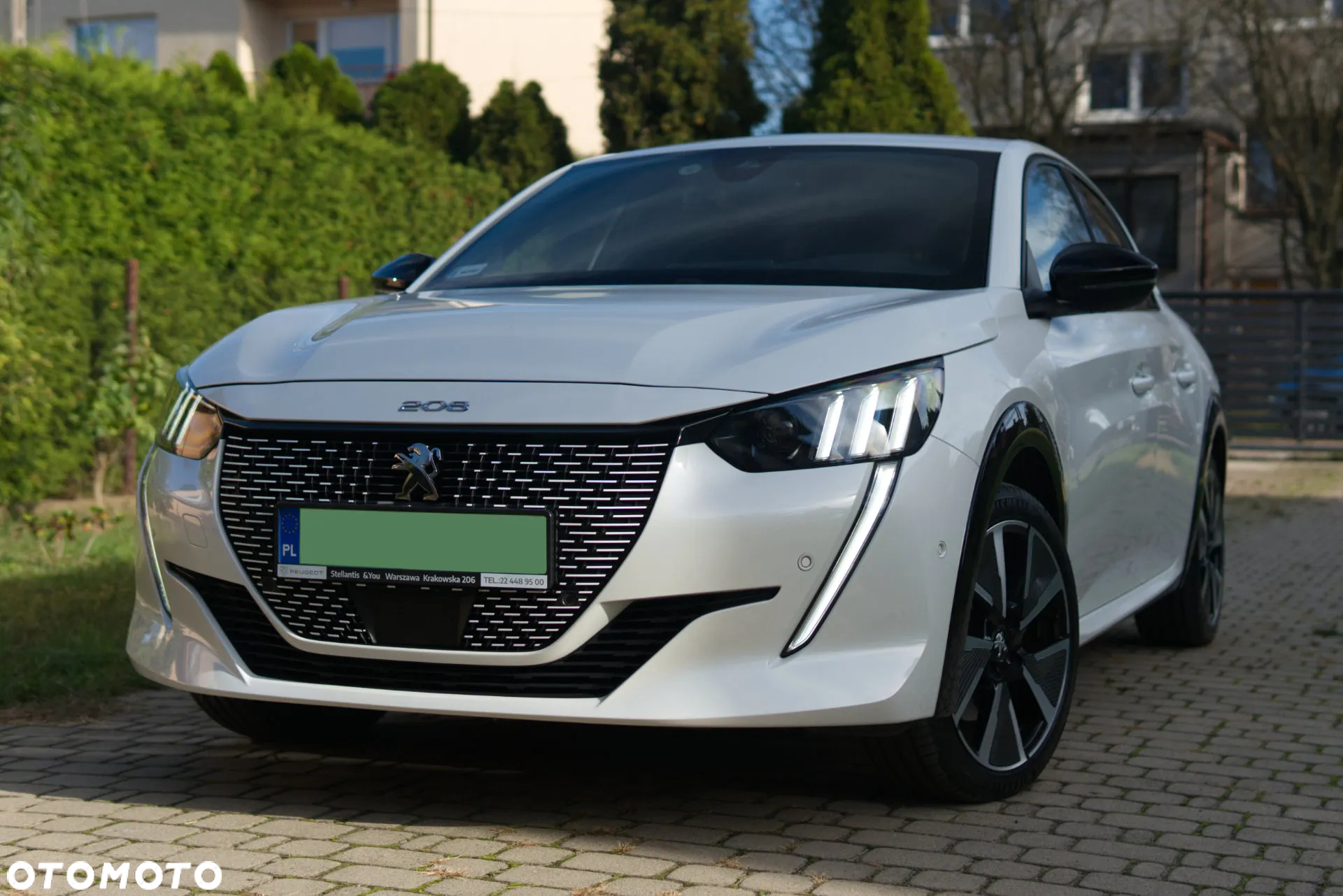 Peugeot 208 e-208 GT - 2