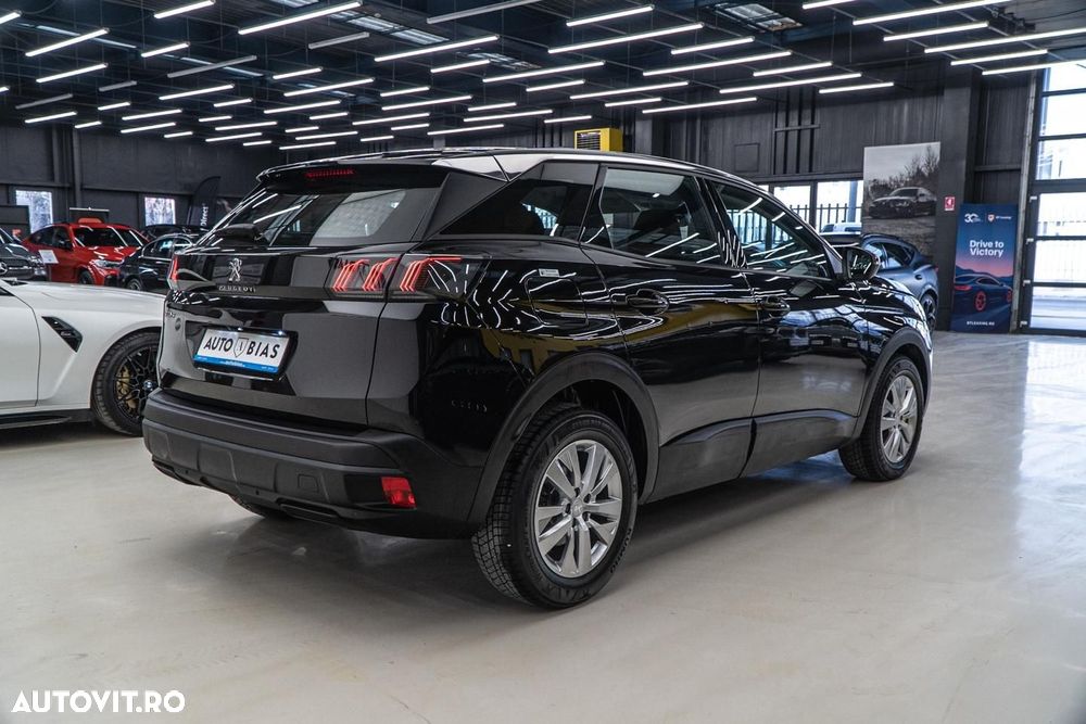 Peugeot 3008 1.2 PureTech Turbo S&S EAT8 Allure - 7