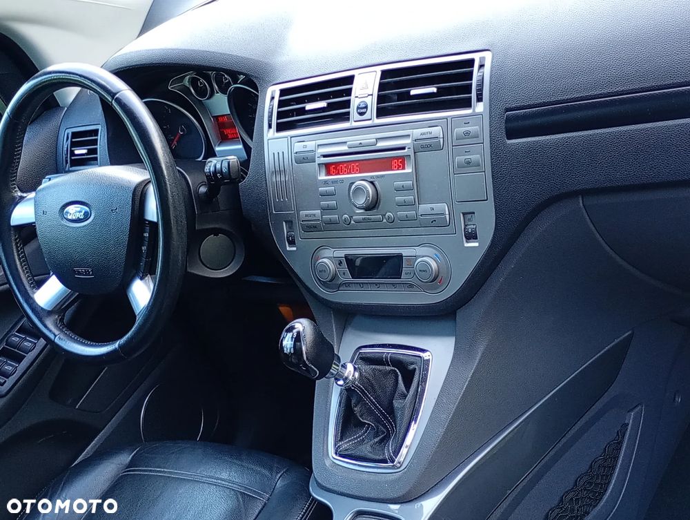 Ford Kuga - 20
