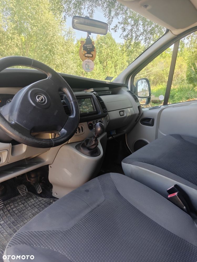 Opel Vivaro - 6