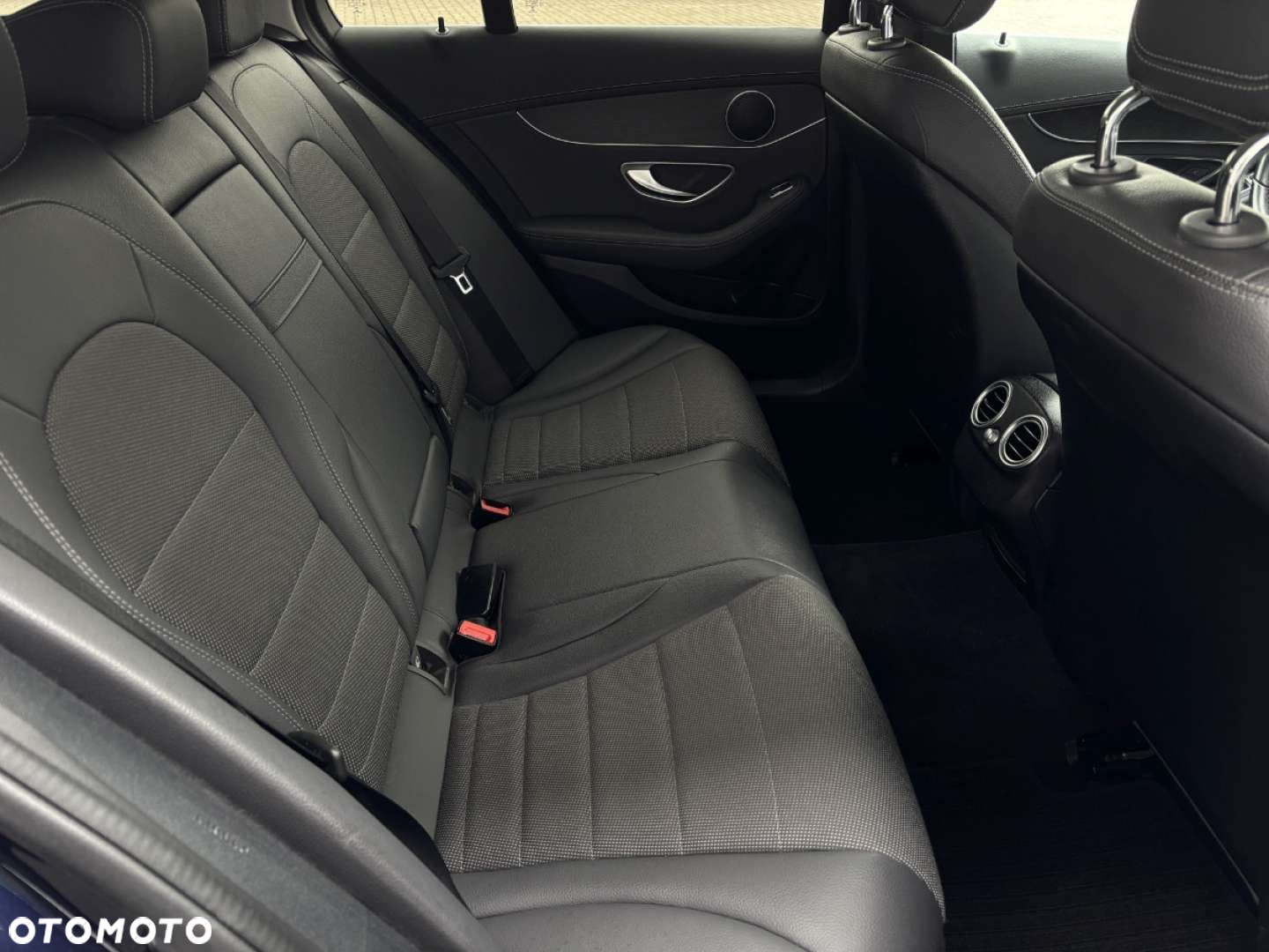 Mercedes-Benz Klasa C 220 d T 9G-TRONIC Avantgarde - 35