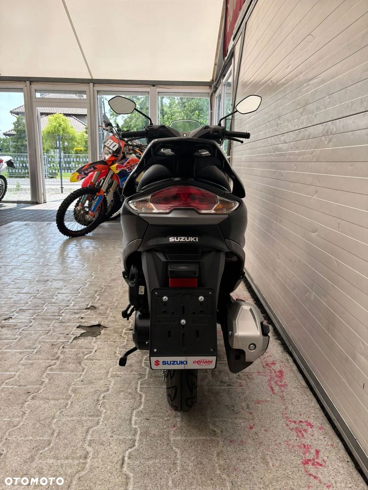 Suzuki Burgman - 30