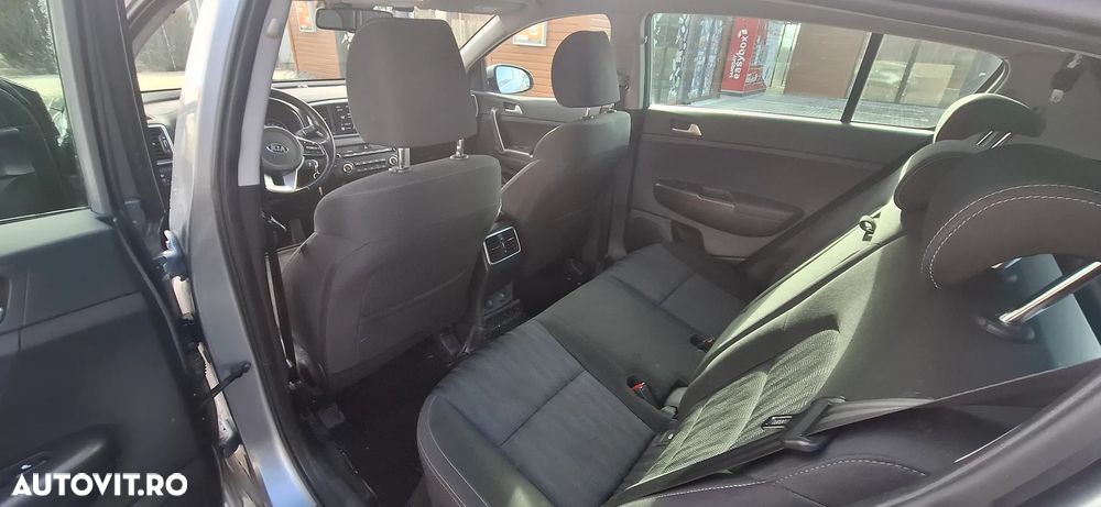 Kia Sportage 1.6 DSL MHEV 7DCT HP 4x2 Classic - 18